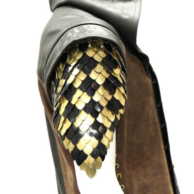Scalemaille Pauldrons Large