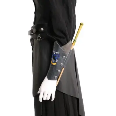 Women's Dueling Bracers : Raven Crest