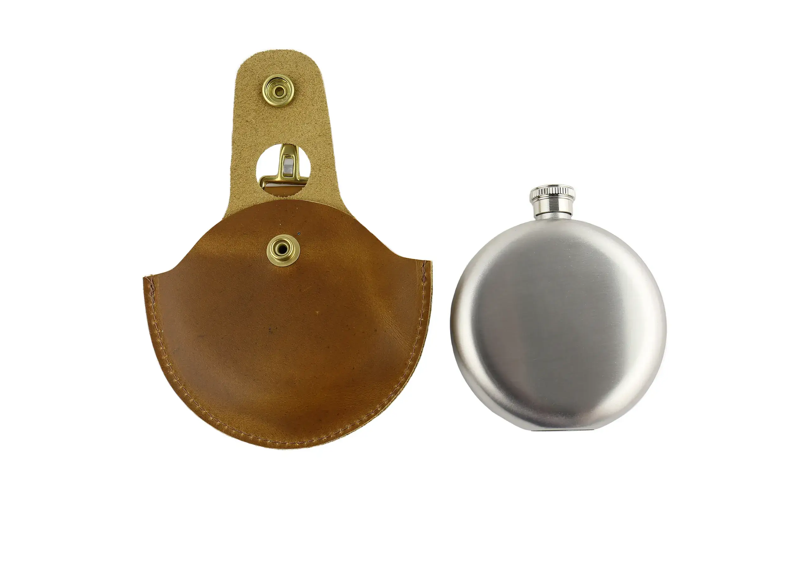 https://ravenswoodleather.com/wp-content/uploads/2023/02/empty-with-flask.webp